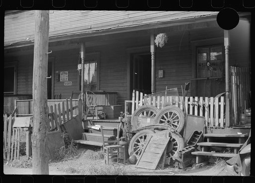 Untitled photo, possibly related to: Street scene, Charleston, West Virginia