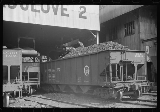 Coal being screened, Pursglove Cleaning Plant No. 2, West Virginia