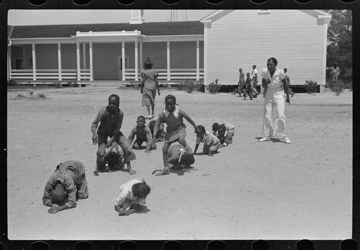 Untitled photo, possibly related to: Supervised games with schoolchildren, Gees Bend, Alabama