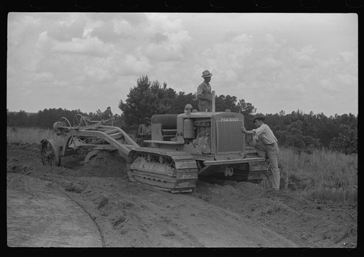 FSA (Farm Security Administration) supervisor talking to rehabilitation borrower, Greene County, Georgia