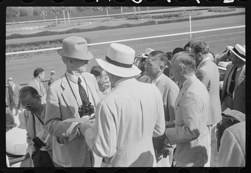 Horse races, Hialeah Park, Miami, Florida