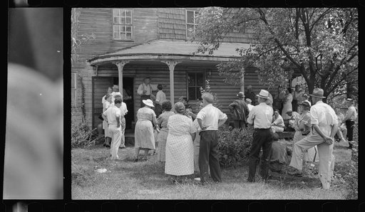 Untitled photo, possibly related to: Auction sale of house and household goods, York County, Pennsylvania