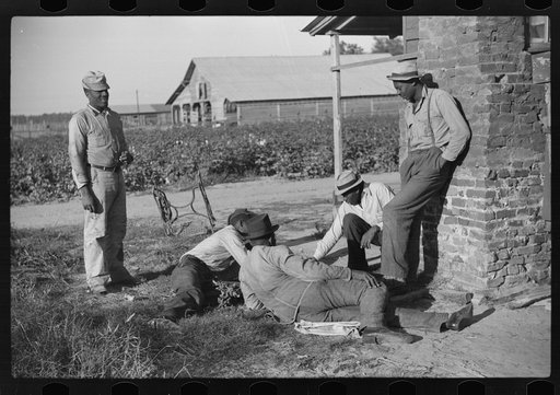 Untitled photo, possibly related to: Negroes shooting craps behind tenant house, disposing of their cotton money on Saturday afternoon, Marcella Plantation, Mississippi Delta, Mississippi