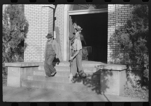 Courthouse steps, Lexington, Mississippi Delta, Mississippi