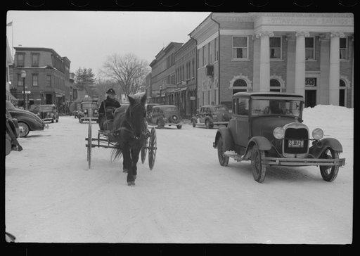 Center of Woodstock, Vermont on Saturday afternoon after snow storm.