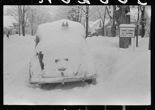 Snowed under, Woodstock, Vermont