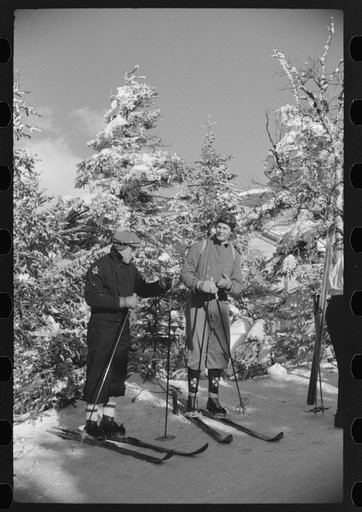 Untitled photo, possibly related to: Skiers on the top of Cannon Mountain, Franconia Nottch, New Hampshire