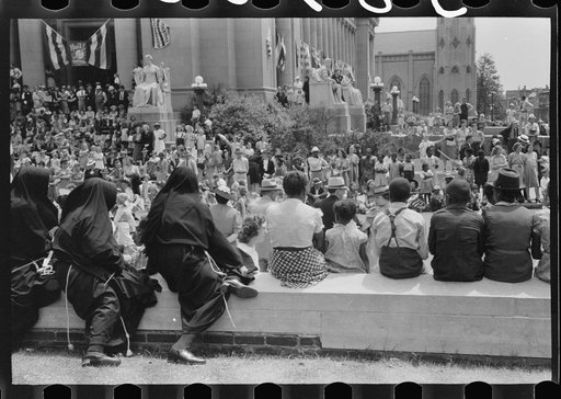 Untitled photo, possibly related to: Cotton Carnival, Memphis, Tennessee