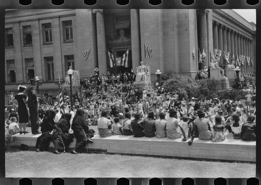 Untitled photo, possibly related to: Cotton Carnival, Memphis, Tennessee
