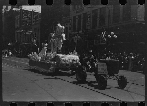 Untitled photo, possibly related to: Cotton Carnival, Memphis, Tennessee