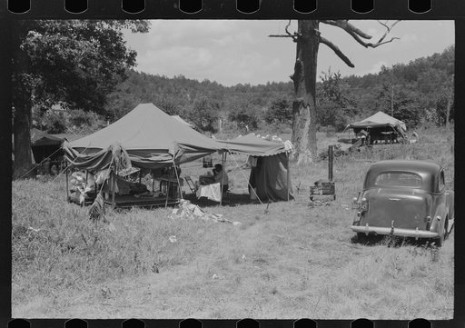 Untitled photo, possibly related to: Itinerant repair man with family who goes around to the different farmers to mend their stoves. Near Lawrenceburg, Kentucky