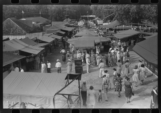 Untitled photo, possibly related to: Midway and carnival, Shelby County Fair and Horse Show, Shelbyville, Kentucky