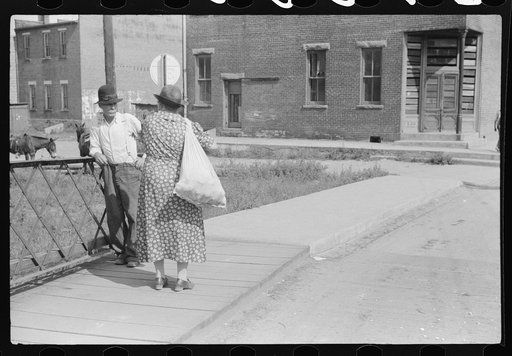 Stopping to exchange greetings and news on the way to town to peddle and trade vegetables for other commodities. Jackson, Breathitt County, Kentucky