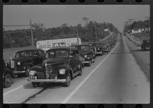 Highway from New York City to the shore. Sunday traffic