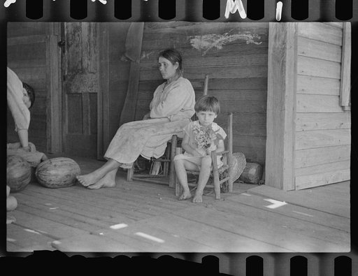 Mrs. Frank Tengle and Laura Minnie Lee Tengle, sharecroppers, near Moundville, Hale County, Alabama