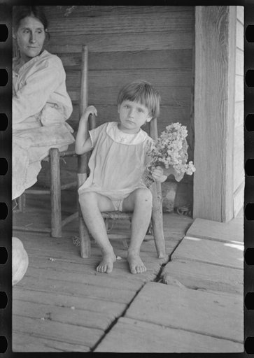 Mrs. Frank Tengle and Laura Minnie Lee Tengle, Hale County, Alabama