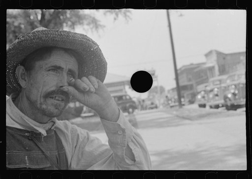 Untitled photo, possibly related to: Frank Tengle, Hale County, Alabama