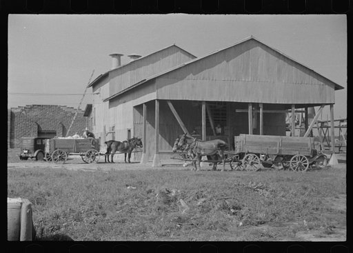 Cotton gin, Hale County, Alabama