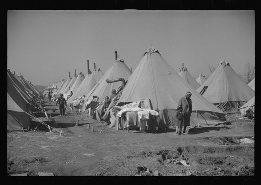 Untitled photo, possibly related to: Flood refugee encampment at Forrest City, Arkansas