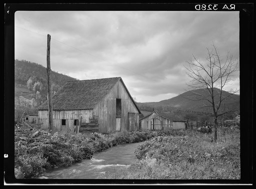 Farm on the banks of the Hughes River at Nethers. Shenandoah National Park, Virginia