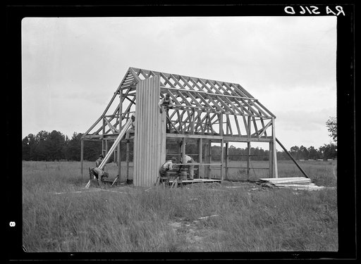 Barn being constructed at Penderlea Farms, North Carolina