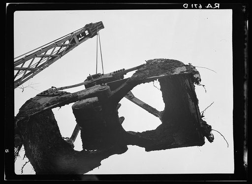 Steam dredge being used at the Hightstown, New Jersey, project
