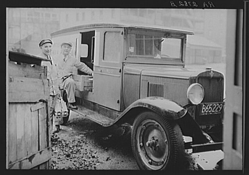 Finnish members of the United Cooperative Society of Fitchburg, Massachusetts