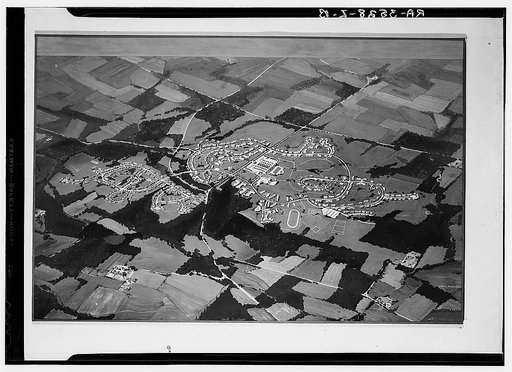 Aerial view of Greenhills, Ohio