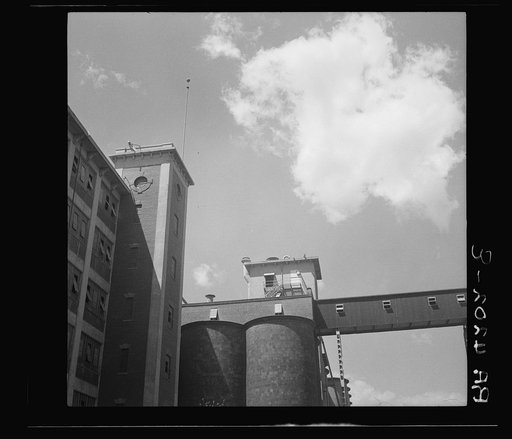 Flour mill. Kansas City, Kansas