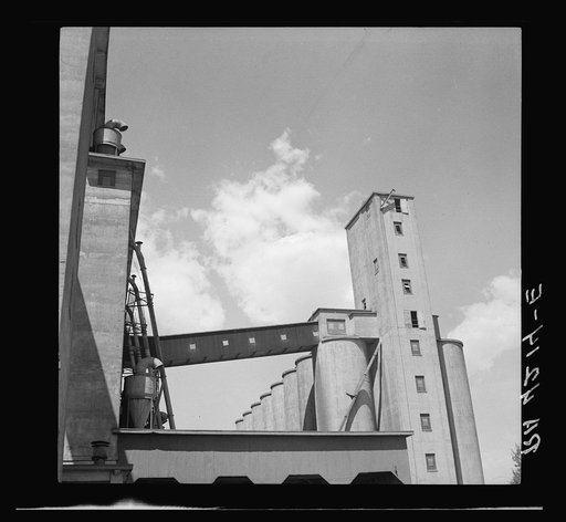 Flour mill. Kansas City, Kansas