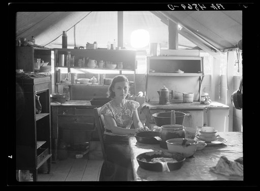 Interior of fruit worker's tent. Yakima, Washington