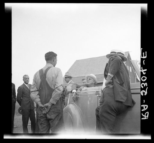 President Roosevelt with rehabilitation client. Mandan, North Dakota