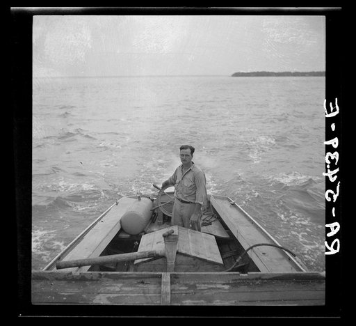 Oysterman. Rock Point, Maryland