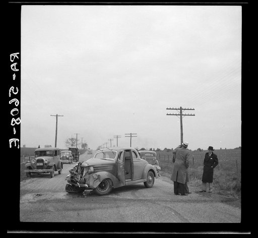 An automobile accident on the U.S. 40 between Hagerstown and Cumberland, Maryland