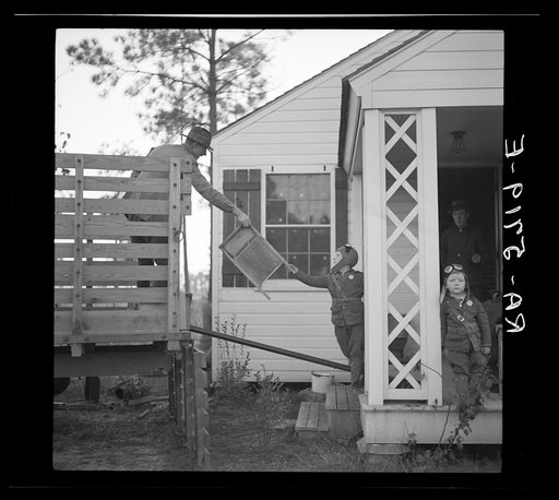 W.R. Hubbard and family moving into their new home on the Penderlea Homesteads, North Carolina
