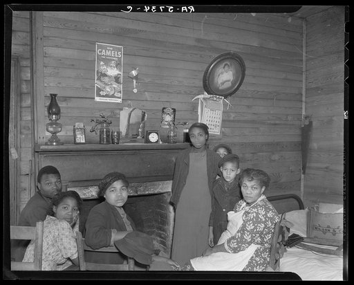 Lilly Cox and family now living in house on tract number 189. Johnson County, North Carolina