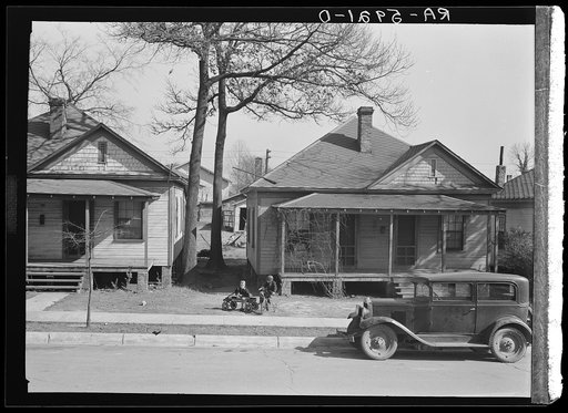 Present home of Wesley Vickrey of Wyland, Alabama. Mr. Vickrey and his family will soon move to a new house at Gardendale, Alabama