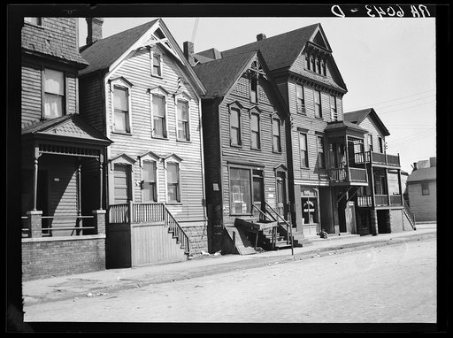 Group of houses in 600 block on East Detroit Street. Milwaukee, Wisconsin