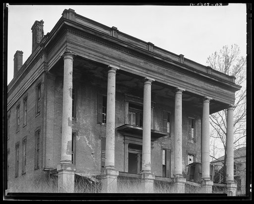 Antebellum plantation. Vicksburg, Mississippi