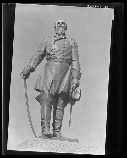 Vicksburg battlefield monument. Mississippi