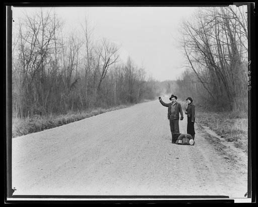 Hitchhikers near Vicksburg, Mississippi