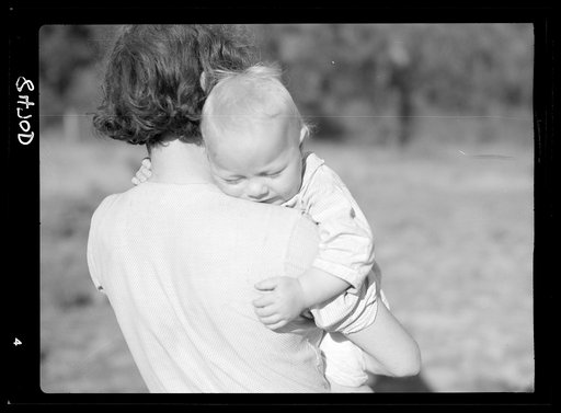 Wife and child of farmer. Irwinville Farms, Georgia