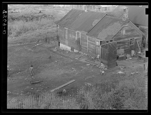 House along the railroad tracks. Omaha, Nebraska