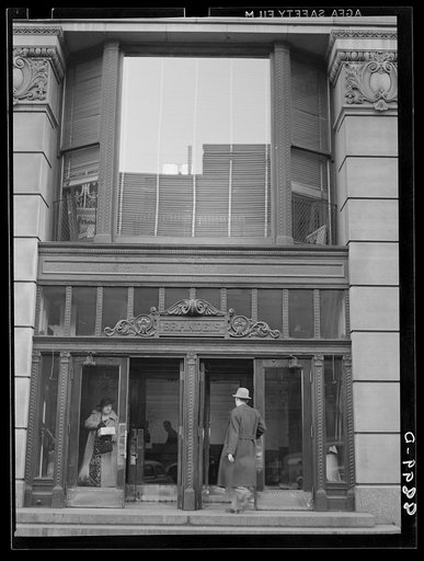 J.I. Brandeis Department Store, Omaha's largest. Omaha, Nebraska