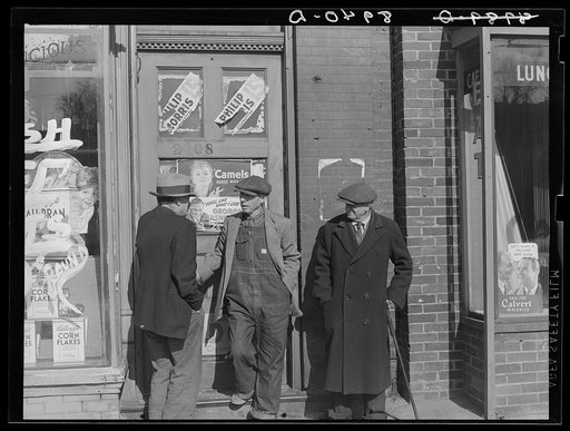 Men arguing. Omaha, Nebraska