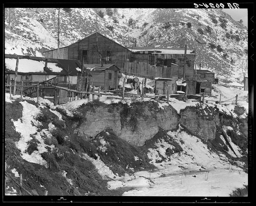 Blue Blaze mine, coal town, company houses. Consumers, near Price, Utah