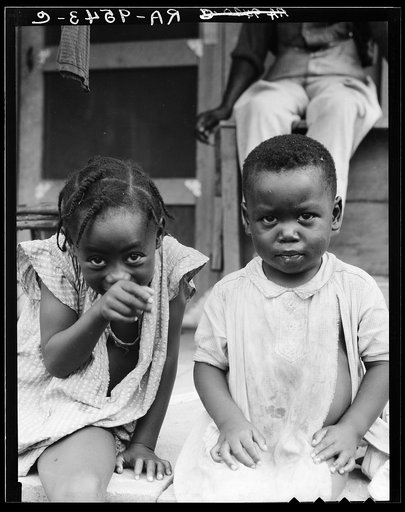 Children of evicted sharecropper, now living on Sherwood Eddy cooperative plantation
