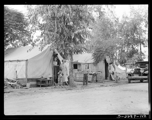 Drought refugees from Oklahoma in cotton camp near Exeter, California