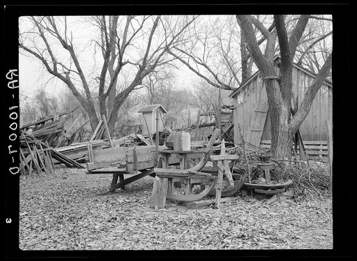 Part of farmyard of W.H. Cox farm. Owner operated one hundred and twenty-four acres of which sixty are tillable. Clearcreek Town, Johnson County, Iowa. Owner may quit farming soon