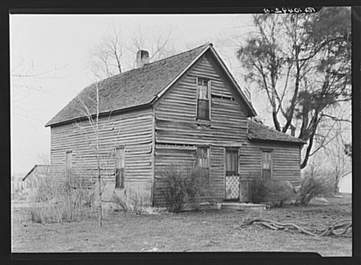 Farmhouse on C.V. Hibbs' eighty-acre farm near Boswell, Benton County, Indiana. This farm is owner-operated, but carries a very heavy mortgage